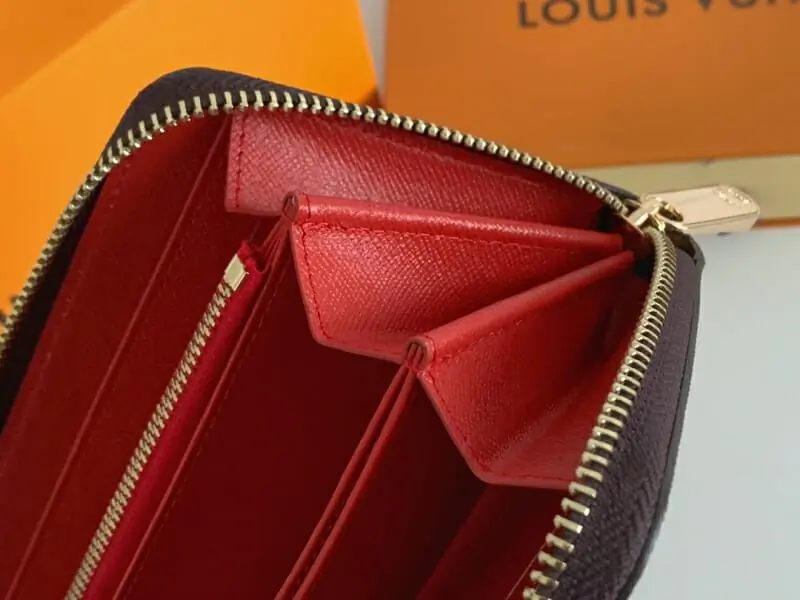 louis vuitton lv portefeuille s in red pour femme s_a5b5214